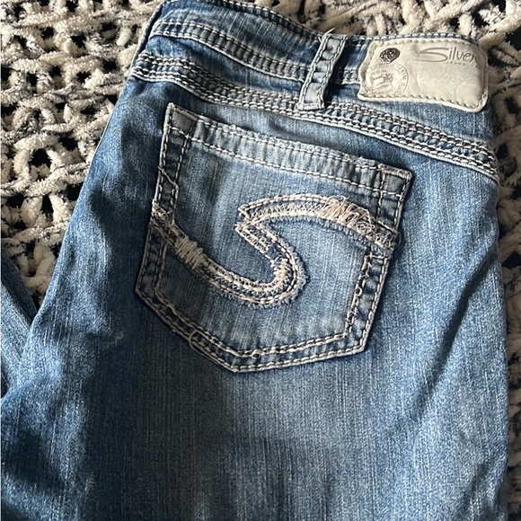 Silver Jeans low rise Tuesday’s 16 1/2 - Picture 1 of 5
